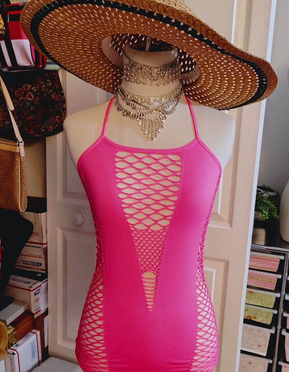 SEXY STRETCHY BRIGHT NEON PARTY DRESS - SIZE MEDIUM